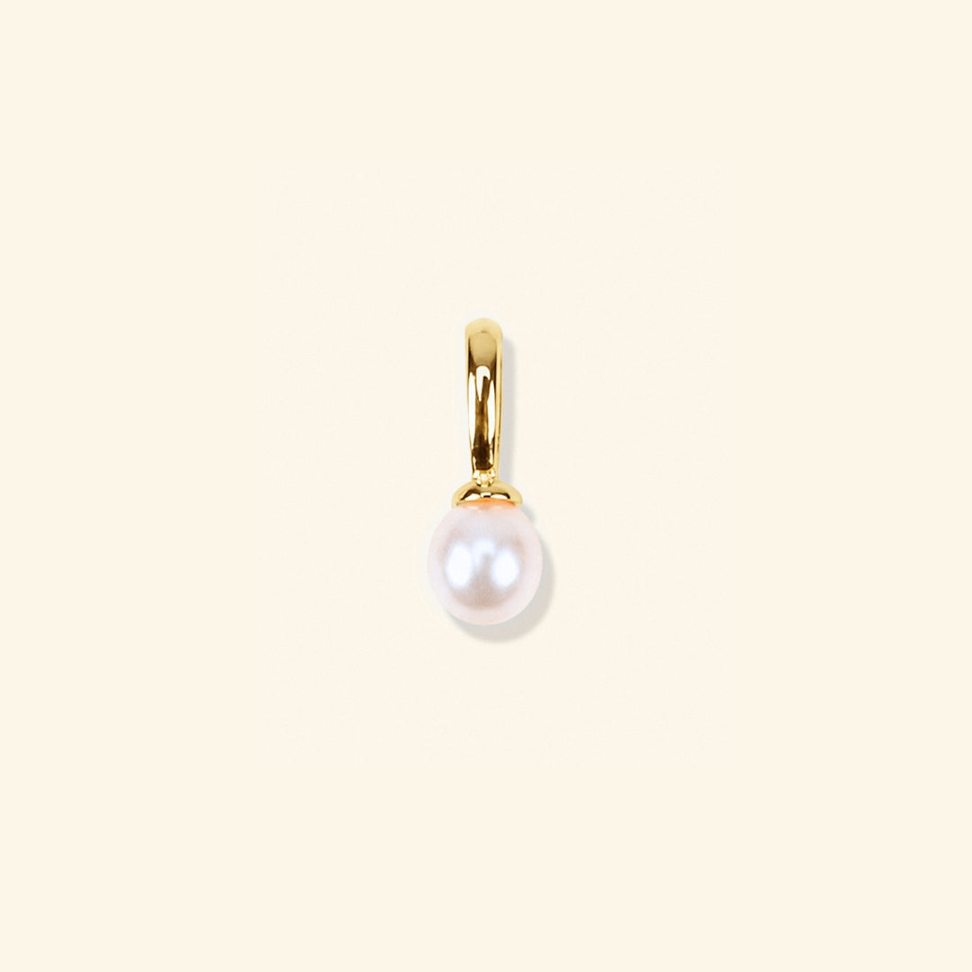 June - Pearl birthstone charm in 18K gold vermeil